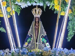 Imagem de Nossa Senhora Aparecida, padroeira do Brasil.