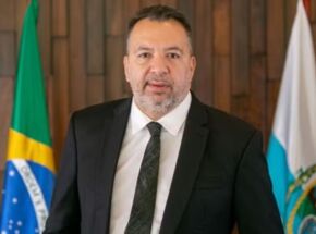 M&aacute;rcio Canella.