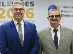 Erik Sim&otilde;es tomou posse como presidente do TRE-PE 