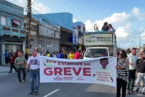 GREVE DE ÔNIBUS no RECIFE Sindicato faz alerta.