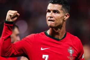 Cristiano Ronaldo pode jogar Eurocopa de 2028.