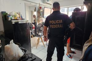 Polícia Federal prende suspeito de abuso sexual infantil no Recife.