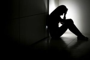 Mulher em situa&ccedil;&atilde;o de viol&ecirc;ncia.