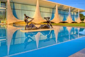 Fachada do Pal&aacute;cio do Planalto, sede do governo federal, em Bras&iacute;lia.  