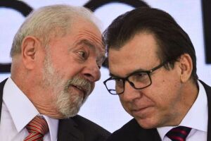 Lula ao lado de Luiz Marinho. 