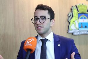 Vereador do Recife Thiago Medina (PL). 