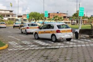 P&aacute;tio da autoescola do Detran.