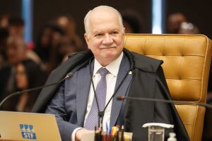 Ministro Edson Fachin assume presid&ecirc;ncia do STF.