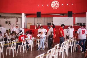 Dia de Elei&ccedil;&atilde;o na sede do Clube N&aacute;utico Capibaribe