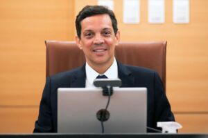 Conselheiro Carlos Neves.