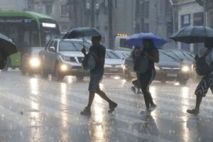 Alertas do Inmet refor&ccedil;am aten&ccedil;&atilde;o para impactos do clima em diferentes Estados.