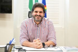 Prefeito de S&atilde;o Louren&ccedil;o da Mata Vin&iacute;cius Labanca.