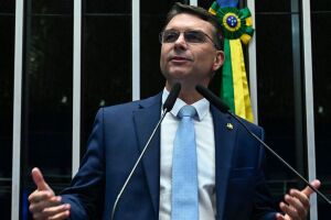 Senador Fl&aacute;vio Bolsonaro.