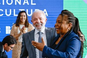 Lula e Margareth Menezes 