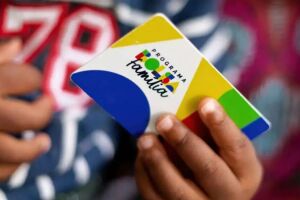 Pagamentos do Bolsa Fam&iacute;lia em mar&ccedil;o seguem calend&aacute;rio baseado no n&uacute;mero final do NIS dos benefici&aacute;rios.