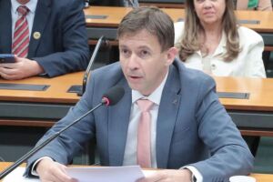 Deputado federal Eduardo Velloso.