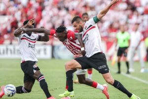 N&aacute;utico e Santa Cruz aparecem entre os clubes com mais vices estaduais do Brasil.