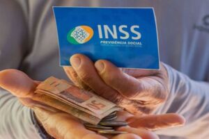 Reajuste do INSS.