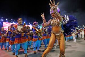 Carnaval em SP: 2&ordf; noite de desfiles do Grupo Especial ter&aacute; 7 escolas; veja ordem e hor&aacute;rios