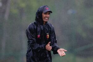 C&eacute;sar Lucena &eacute; o novo auxiliar t&eacute;cnico do Santa Cruz.