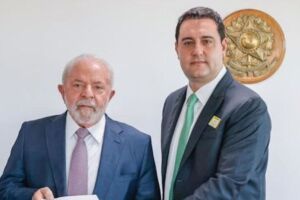 Lula e Ratinho Junior.