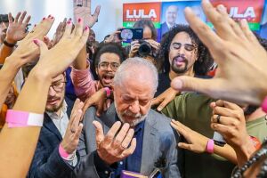 Desaprova&ccedil;&atilde;o do Governo Lula atinge 74% entre evang&eacute;licos, revela Atlas/Bloomberg
