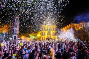 Marco Zero e polos centrais concentram p&uacute;blico.