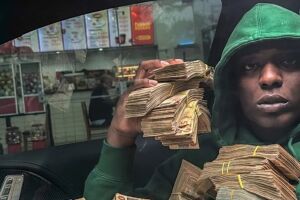 Jo&atilde;o Vitor Ribeiro conhecido como MC Neg&atilde;o Original.