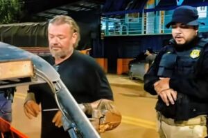 Richard Rasmussen tem carro apreendido pela PRF