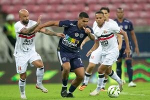 Decis&atilde;o x Santa Cruz: duelo de ida ter&aacute; presen&ccedil;a de torcedores.