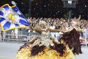 Acad&ecirc;micos do Tucuruvi &eacute; campe&atilde; do Grupo de Acesso 1 e volta ao Grupo Especial em S&atilde;o Paulo