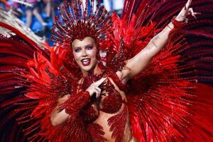 Estreia de Virginia teve briga generalizada, problemas na fantasia, gafe com a bateria e vaias