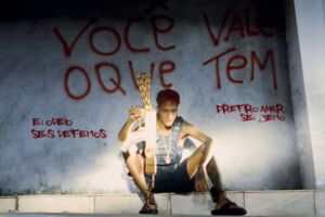 Rapper Oruam, que est&aacute; foragido da Justi&ccedil;a.