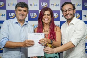 Gleide &Acirc;ngelo, Eduardo e Lula da Fonte