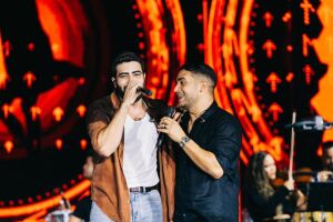 Henrique e Juliano trazem nova turn&ecirc; para o Recife.