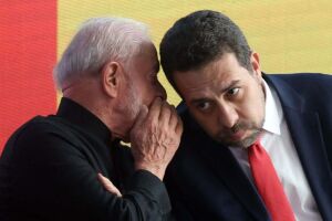 Lula e Guilherme Boulos.