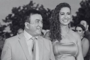 Amado Batista ao lado da filha Lorena Alves, que veio a falecer.