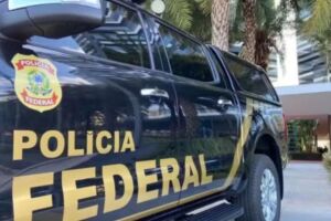Viatura da Pol&iacute;cia Federal.