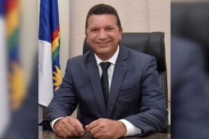 Prefeito de Orob&oacute; Biu Abreu.