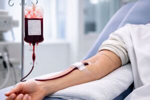 Transfus&otilde;es de Sangue. 