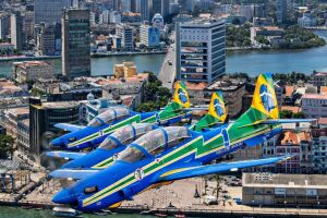 Esquadrilha da Fuma&ccedil;a no Marco ZERO Recife 