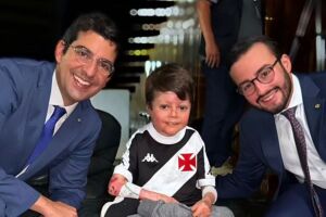 Projeto de coautoria de Lula da Fonte para paciente com epiderm&oacute;lise bolhosa. 