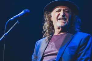 Alceu Valen&ccedil;a.