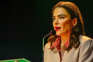 Pol&iacute;cia Federal nomeia delegada para posto de servidor expulso dos EUA