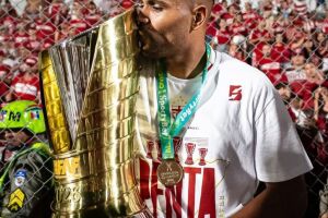 CRB poupa todos os titulares do duelo contra o Fluminense (PI).