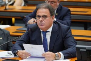 Deputado federal Jo&atilde;o Carlos Bacelar.