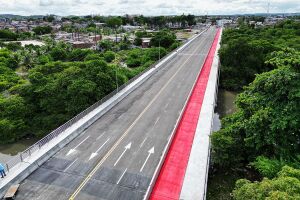 Ponte J&uacute;lia Santiago