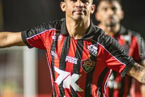 Erick &eacute; o principal atleta do Vit&oacute;ria na atual temporada.