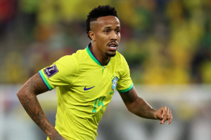 Zagueiro &Eacute;der Milit&atilde;o