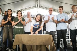 Governadora Raquel Lyra.